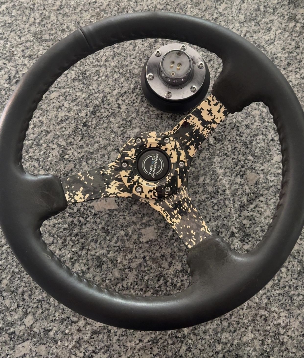 NRG steering wheel with Hub