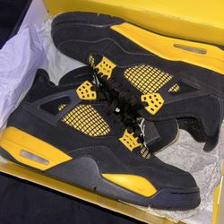 Thunder 4s