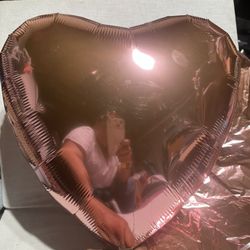 40 Mylar Balloons All Hearts. Rose Gold And Pink. All For $15 