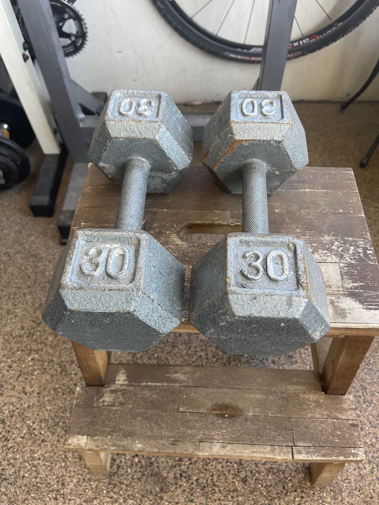 Weight Dumbbells