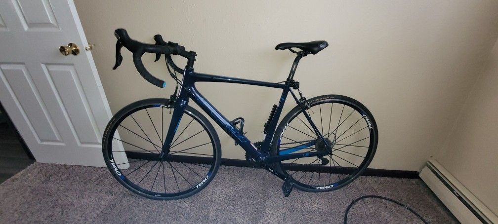 Fuji Carbon Road Bike Size 56
