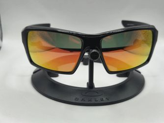 Oakley Iconic Eyepatch 2 Sunglasses With Fire Polarized Lenses And Satin Icons