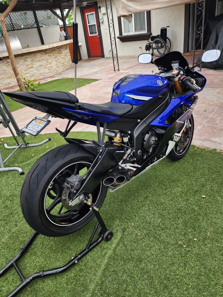 2013 Yamaha R6 MOTORCYCLE STREET SPORT BIKE