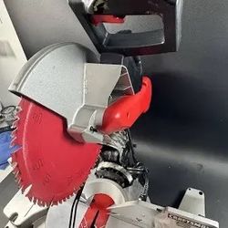 12” Compound Sliding Miter Saw With Laser Track 