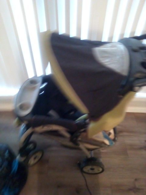 Stroller 