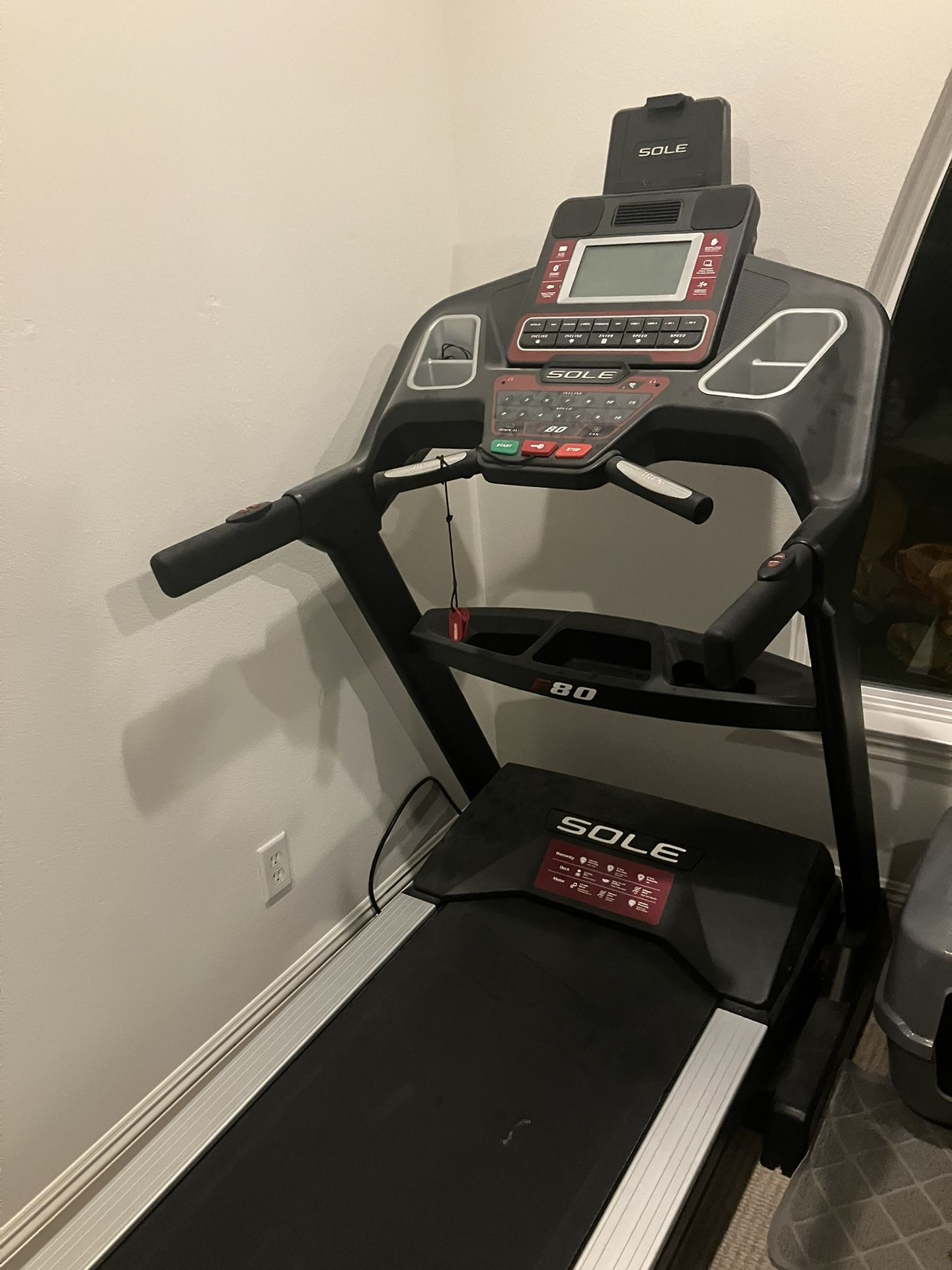 Sole F80 Treadmill