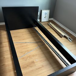 Twin Bed Like New