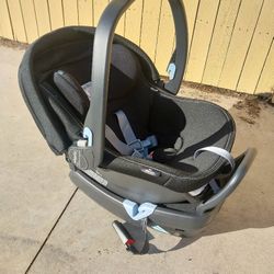 Doona infant Car Seat To Stroller