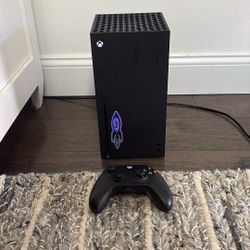 Xbox Series X Black 1TB With Xbox Black Controller