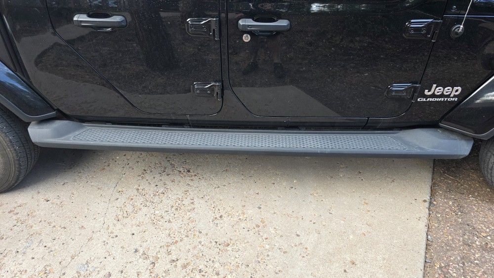 OEM Gladiator Running Boards