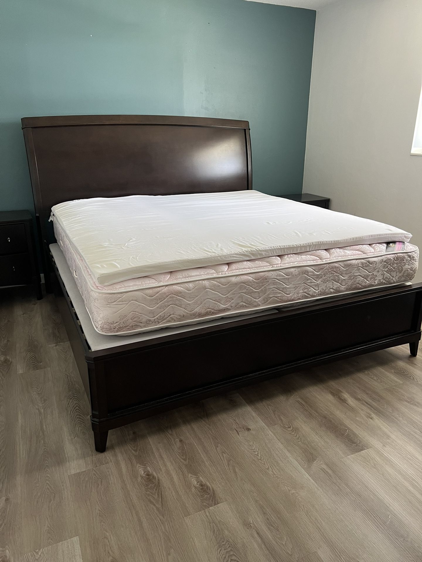 Dark Wood Bedroom Set