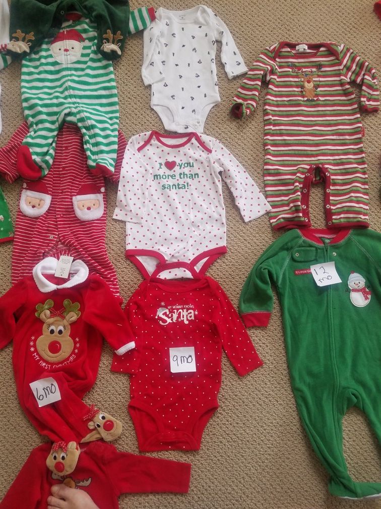 Baby Christmas sleepers $2 , onesies and shirts $1 Ellensburg