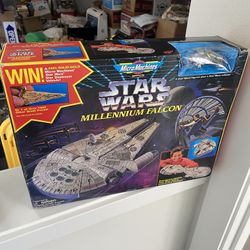  Rare - Galoob Toys -1995 Star Wars Micro Machines Millennium Falcon In The Box 