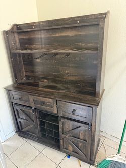 Rustic Farmhouse Bar Cabinet with Hutch
