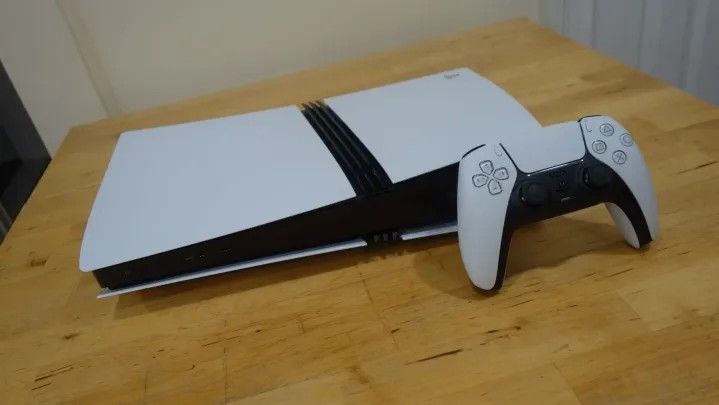 PS5 Slim 🎮 Big Power. Slim Build.