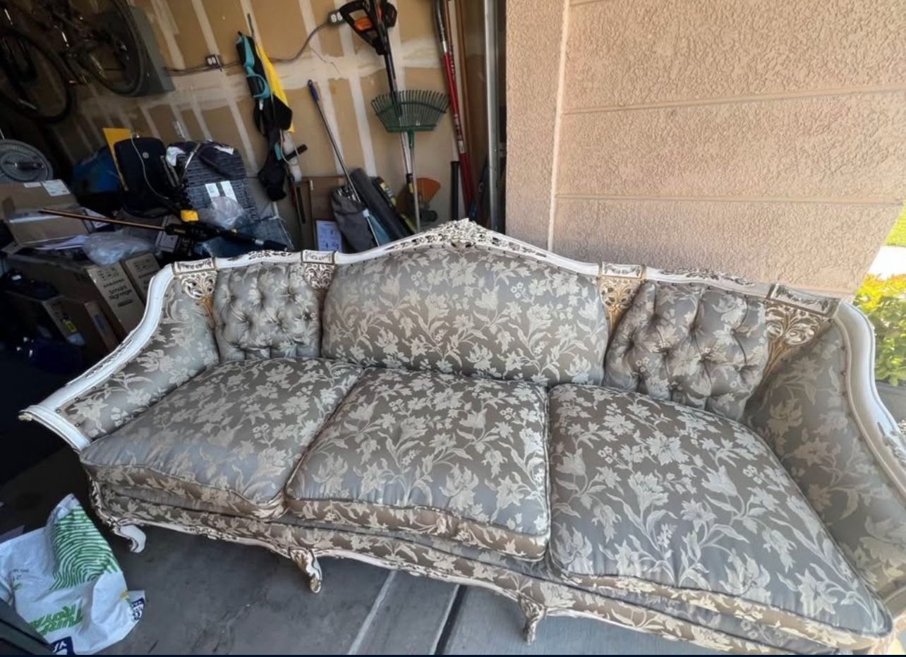 Selling Couch The Set