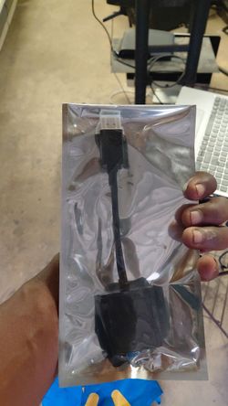Belkin DisplayPort to VGA Adapter F2CD032b - Used