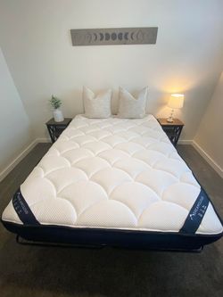 DreamCloud Classic Hybrid Twin XL Mattress