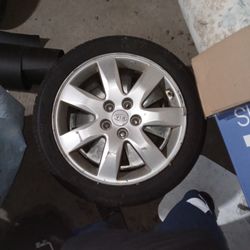 4 Kia Wheels and Rims For Sale.