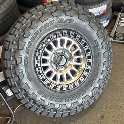 KMC KM552 IMS 17x8.5 6x139.7 -10 Rims 35x12.50R17 Toyo R/T Trail Silverado Sierra Ram 1500 Tundra
