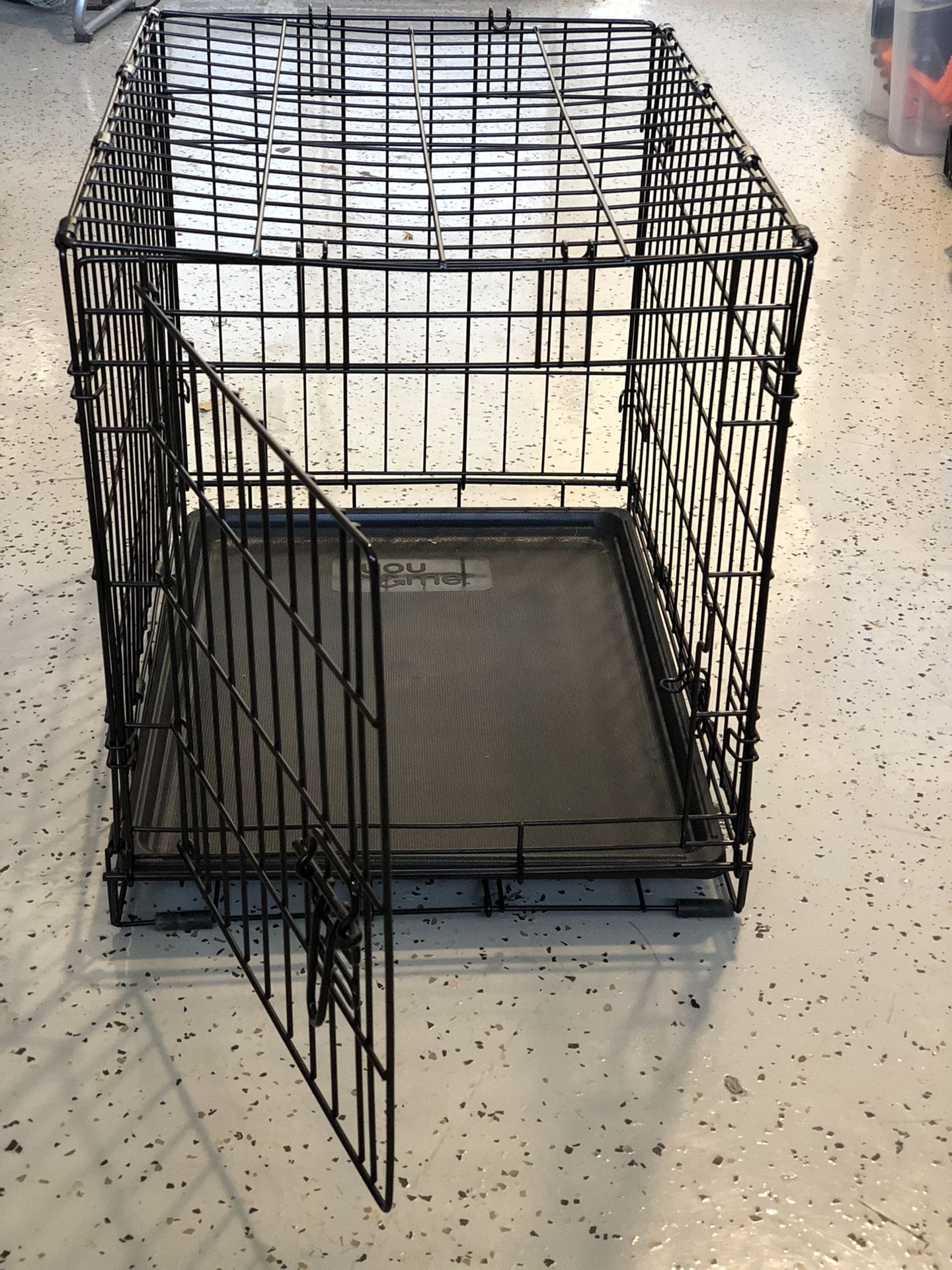 🐶 Dog Kennel—almost New!!