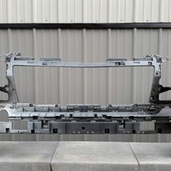 HYUNDAI TUCSON BLACK FRONT BUMPER ORIGINAL 2025