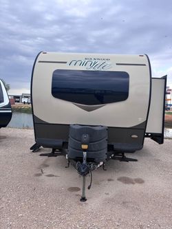 2020 forest river Rockwood mini L 2104s