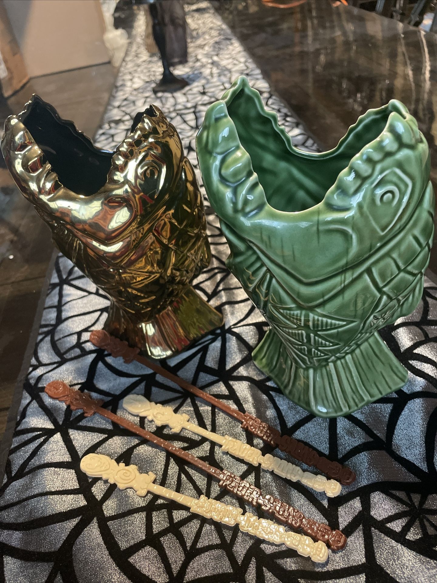 2 Trader Sam's Enchanted Tiki Bar Mugs Gold & Green Piranha Disneyland