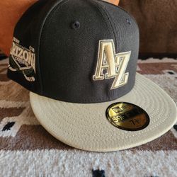 Arizona Coyotes New Era 59Fifty Black/Tan Fitted Hat Size 7 3/8 NWT 