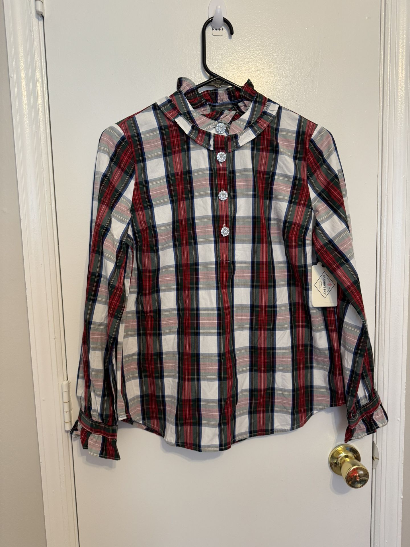 St Johns Bay Tops Long Sleeve Shirt Womens XS Button Green Multicolor Plaid NEW