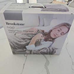 BROOKSTONE WEIGHTED BLANKET