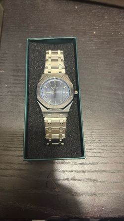 Classic Men’s Watch