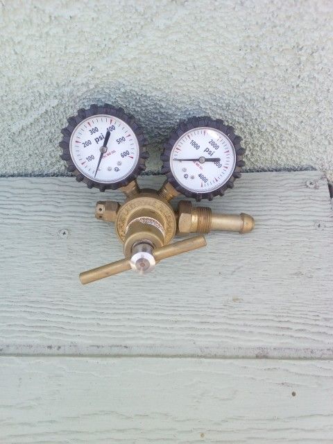 Uniweld RHP400 Nitrogen Regulator,