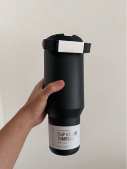 Stanley 40oz water bottle