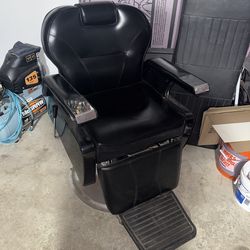 Barber chair