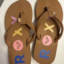 Brand New Roxy Sandals 