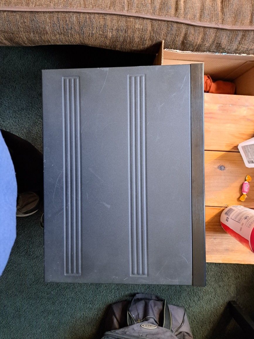 Pioneer CD Player, Need To Be Repaired Or Use It For Parts, 10 for