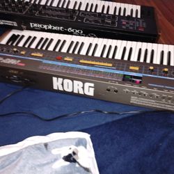 Vintage Keyboards (Basic Functionality)