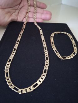 Gold 18k Deep Plated Figaro Necklace And Bracelet 