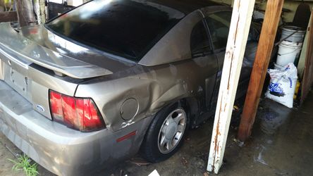 2001 Ford Mustang
