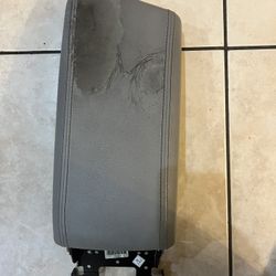 2016 hyundai sonata center console lid deals