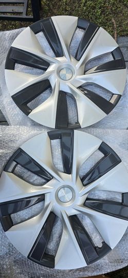 Tesla Model Y OEM Wheel Covers / Hubcaps – Set of 4 –