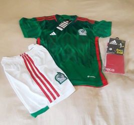 4-5 KIDS Mexico COMPLETE uniform set