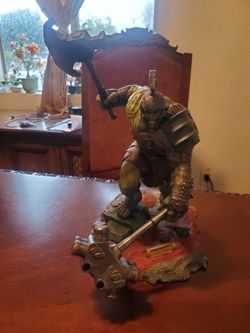 Hulk Diamond Select Galleries