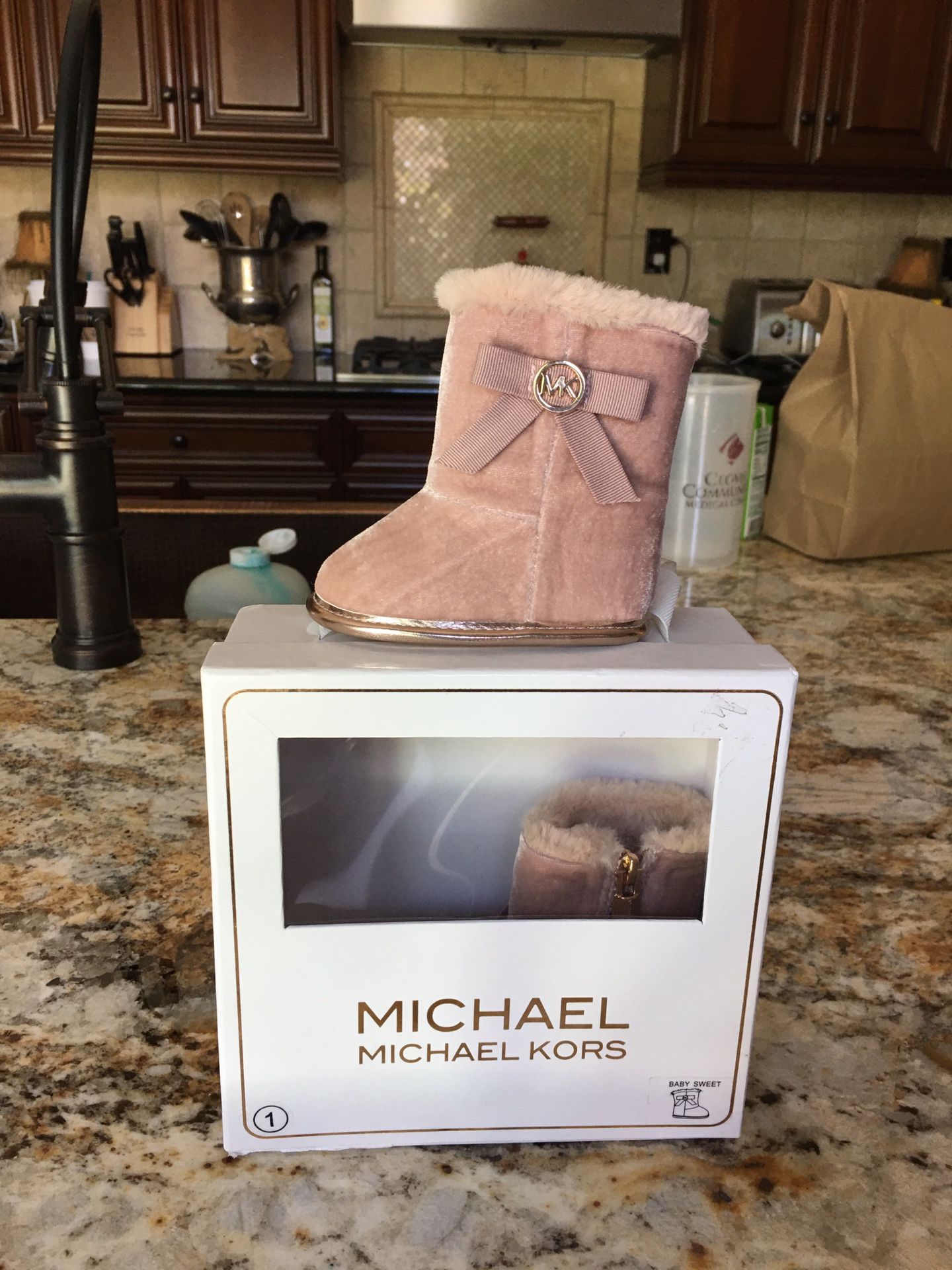Brand new Michael kors boots in box size 1 infant