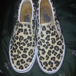 Size 6.0 Leopard Vans