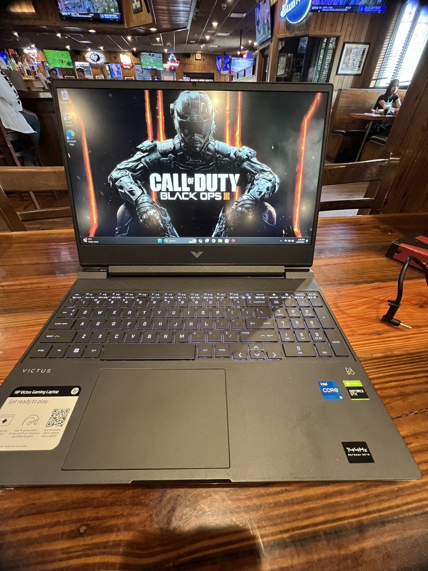 HP VICTUS GAMING LAPTOP 144 H,15.6" NVIDIA GTX,512 NVME SSD, ABSOLUTELY MINT CONDITION