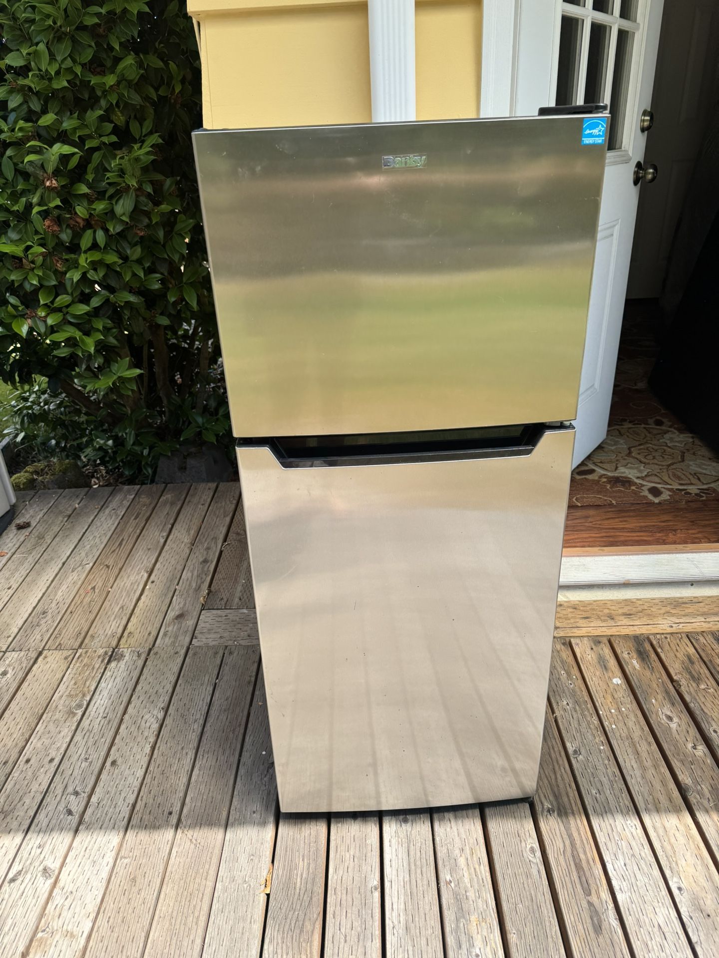 Mini Fridge
