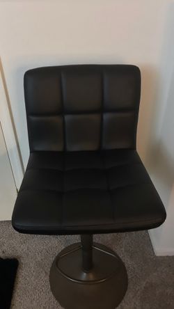 Black bar stool!