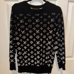 LV Sweatshirt 